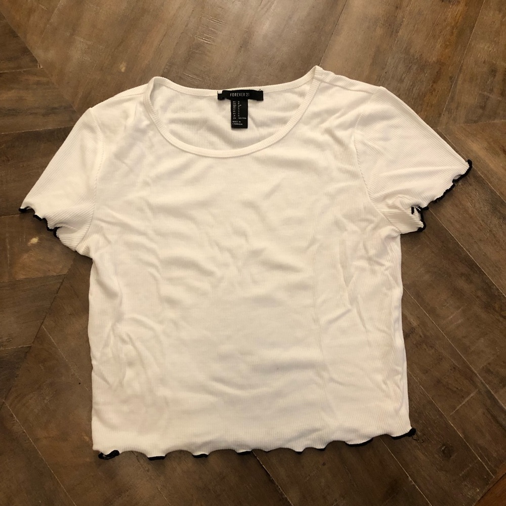 Ribbed Lettuce Detain Cropped Top